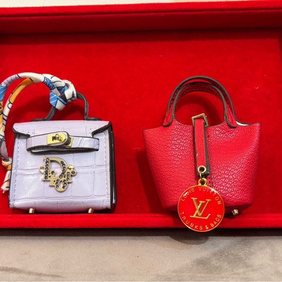 Leather Bag Charm Bag! LV red zipper pull reimagined charm - Picture 4 of 5